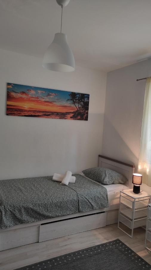 Kuca Za Odmor Bebic, Kremena Villa Klek Dış mekan fotoğraf